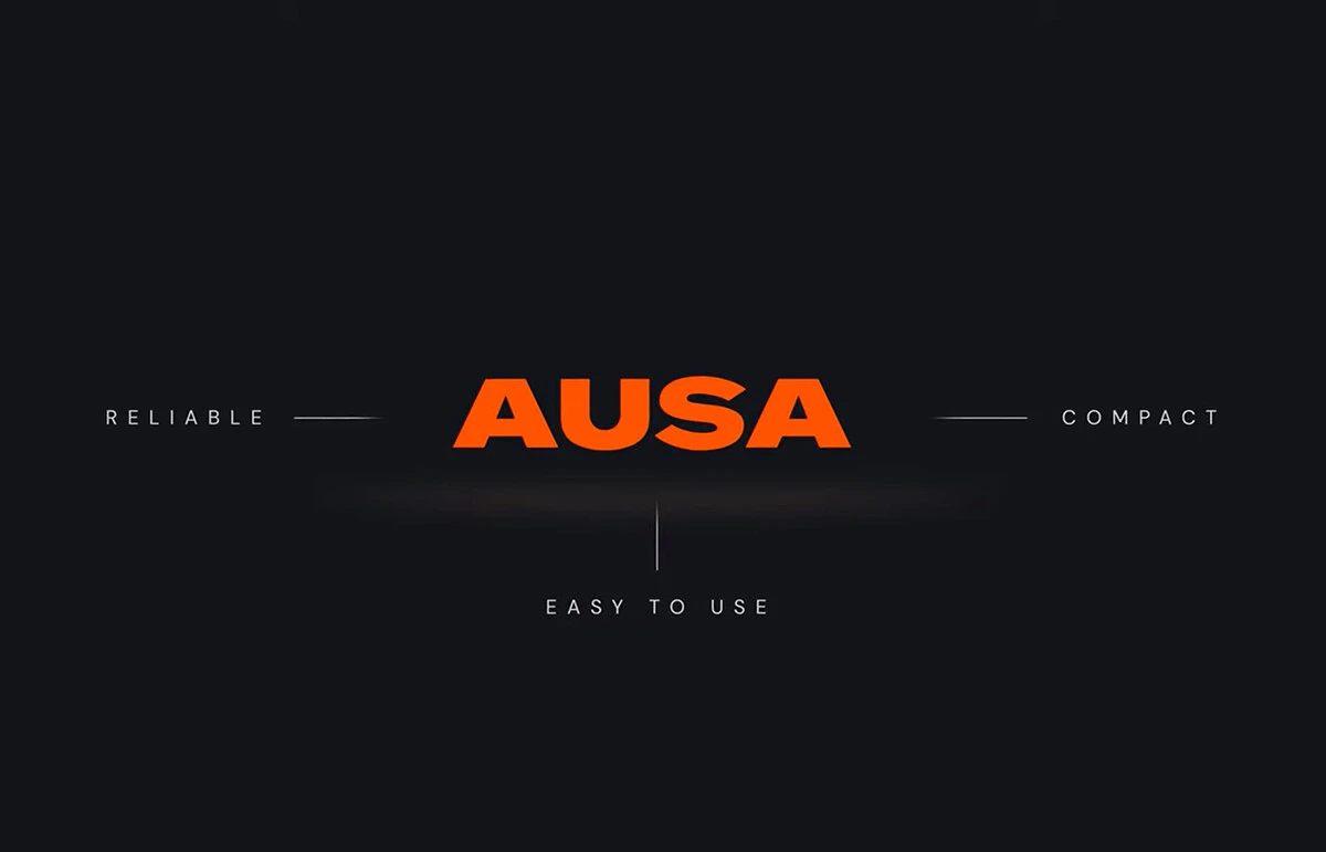 Sfondo scuro con logo arancione “AUSA” e testo “RELIABLE”, “COMPACT”, “EASY TO USE”.